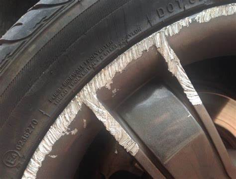 VW Kempton Park Mag Wheel Repair